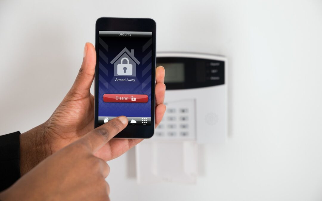 Systemy alarmowe na obszarach wiejskich: Specjalistyczne rozwiązania dla domów z dala od miast